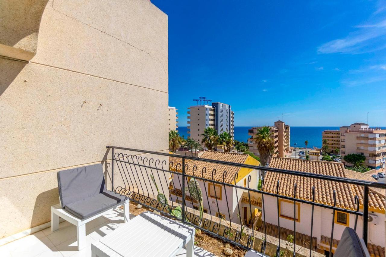 Apartmán He Torre Del Moro Torrevieja Exteriér fotografie