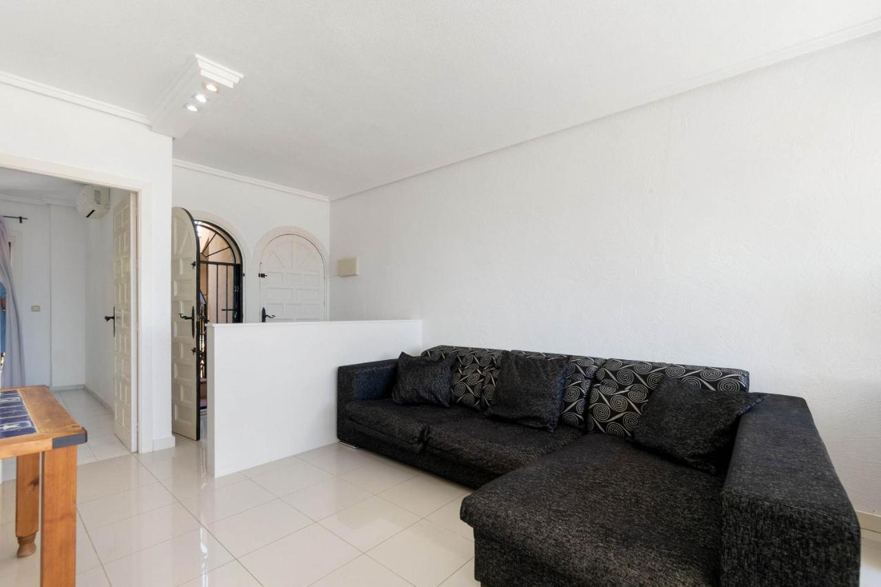 Apartmán He Torre Del Moro Torrevieja Exteriér fotografie